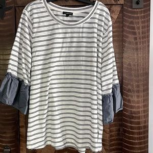 Lane Bryant plus size blouse 22/24 3/4 Blue bell sleeve white top black straps